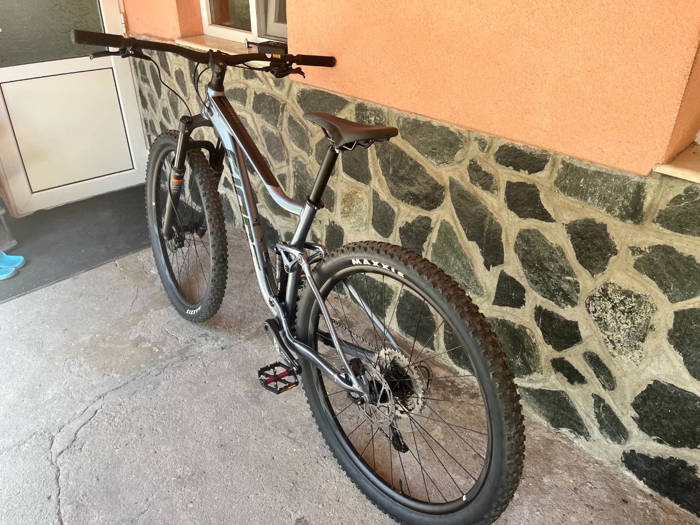 Bike view 3