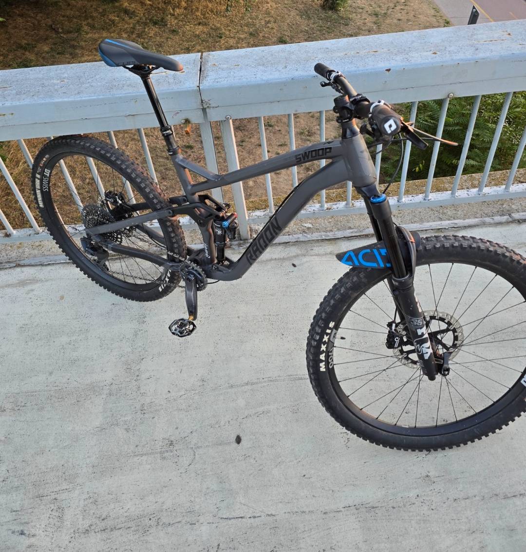 Bike view 5