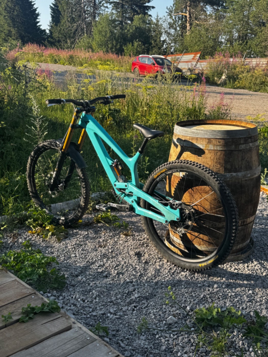 YT Industries Tues Pro Race