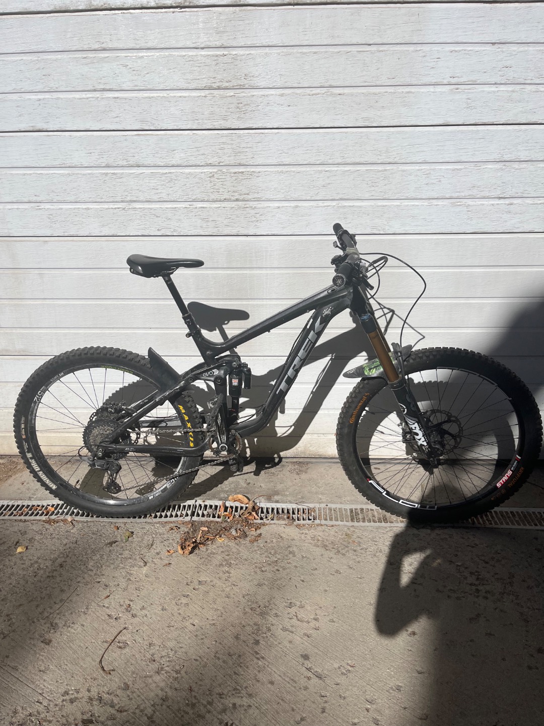 Trek Slash 8