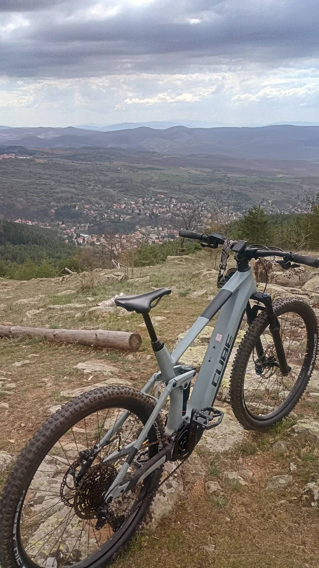 Cube Stereo 140 HPC Race