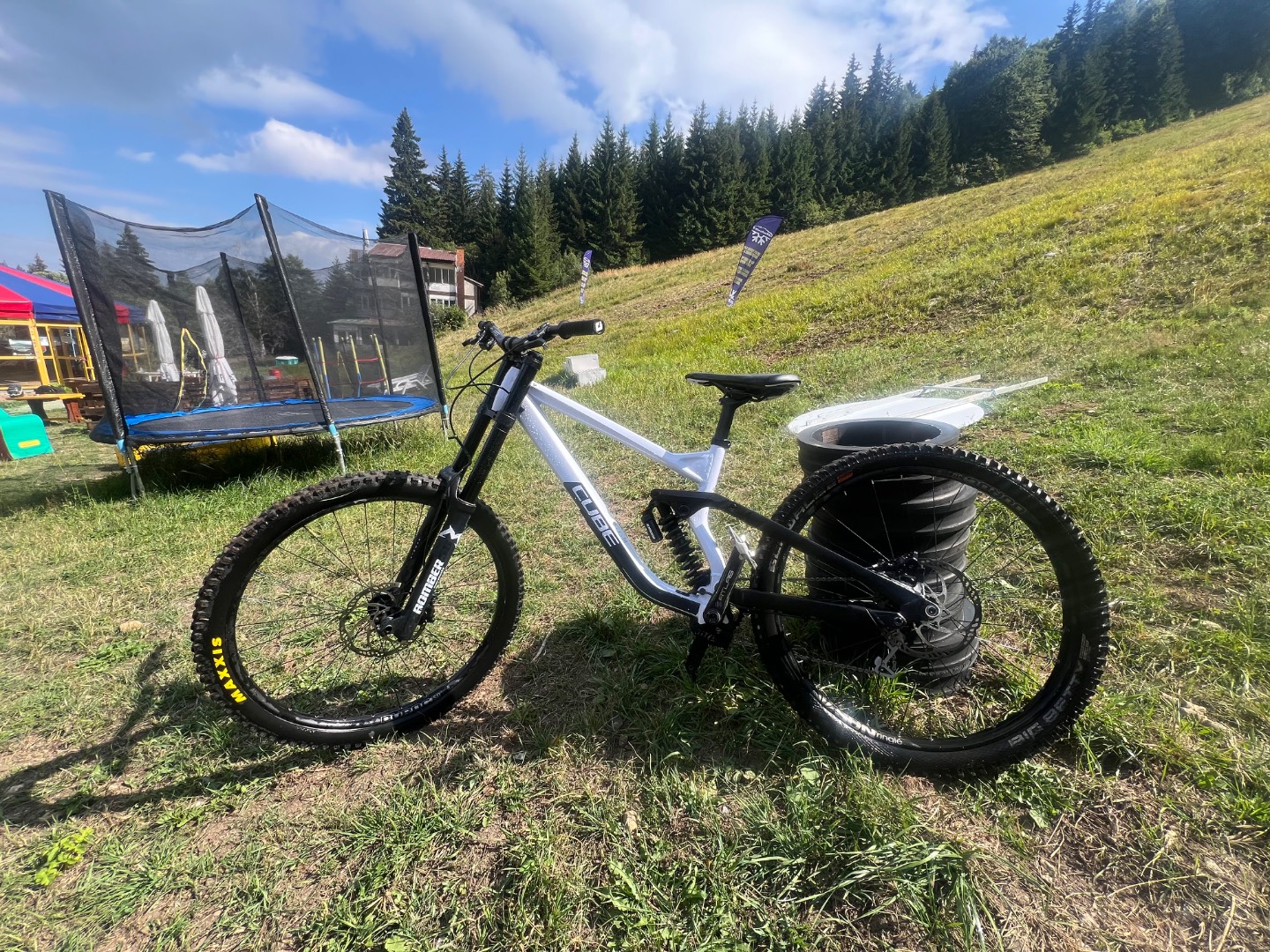 Cube Two15 Race
