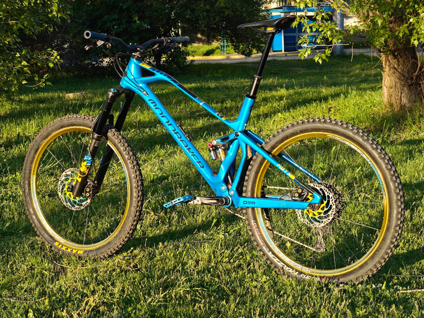Bike view 4