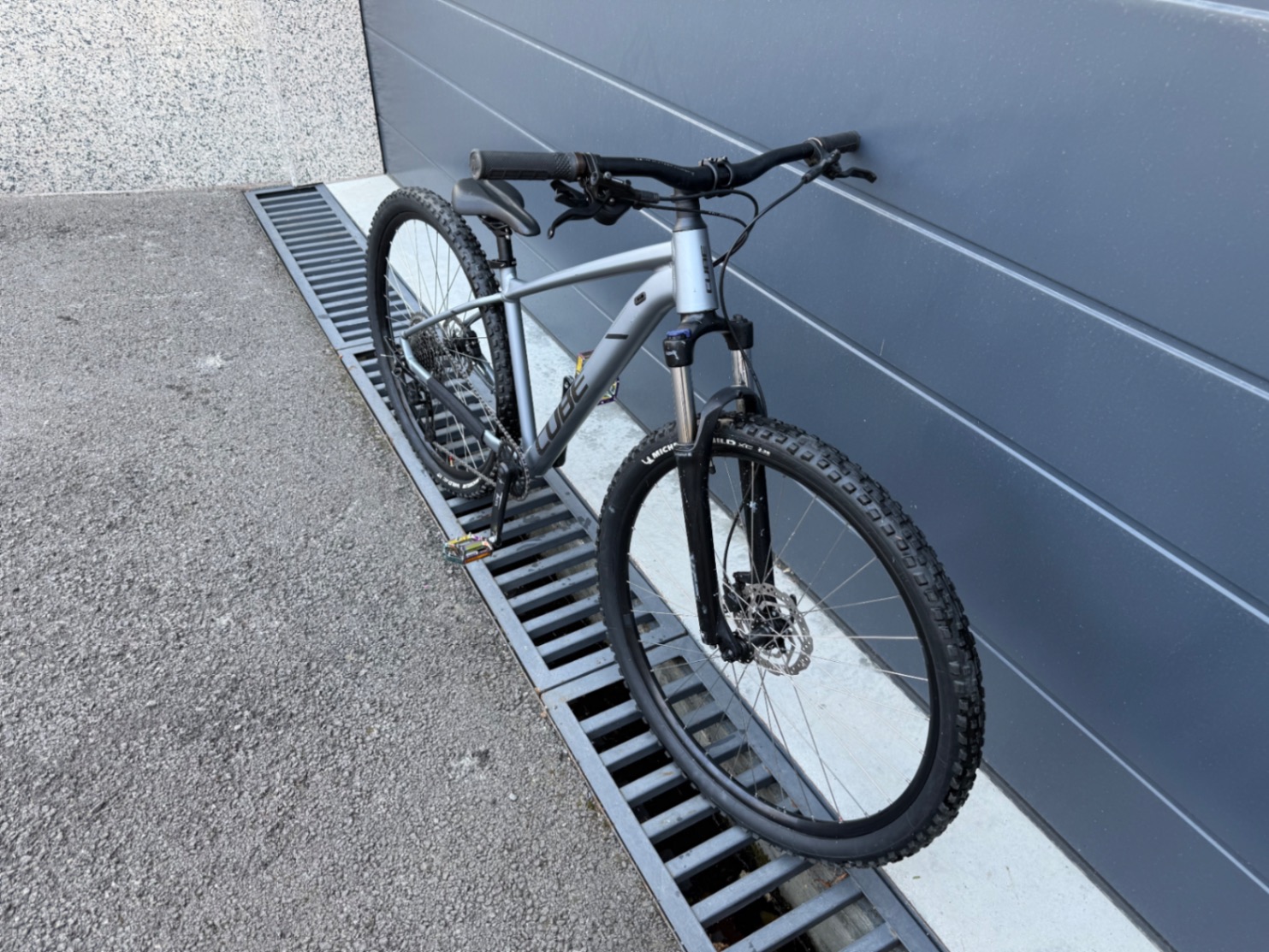 Cube Bikes Aim race