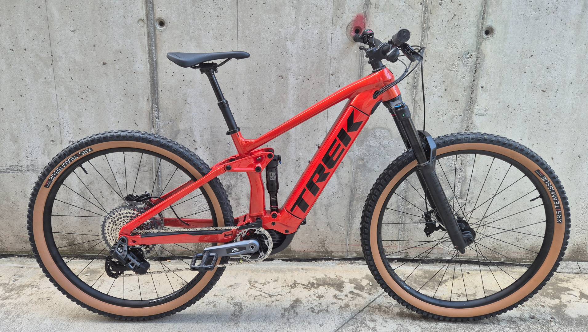 Trek RAIL 8