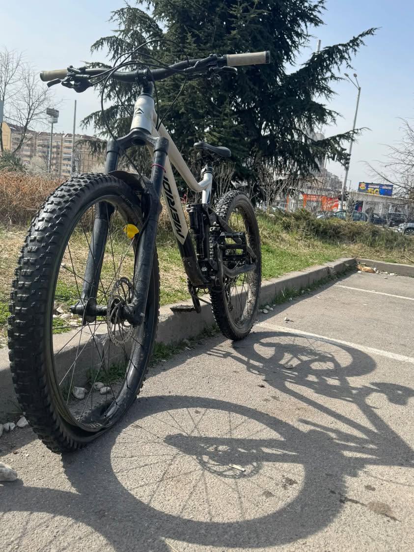 Bike view 3