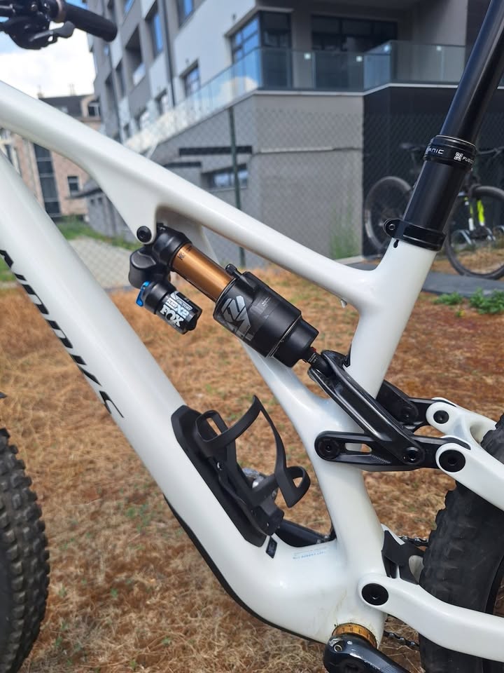Bike view 6
